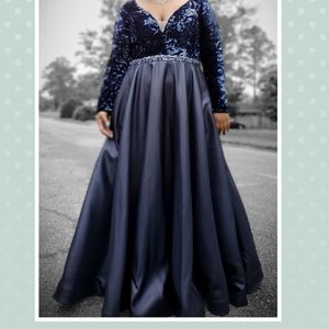 Mac Duggal Evening Gown